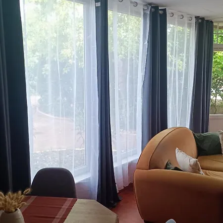 شقة La Campagne A La *