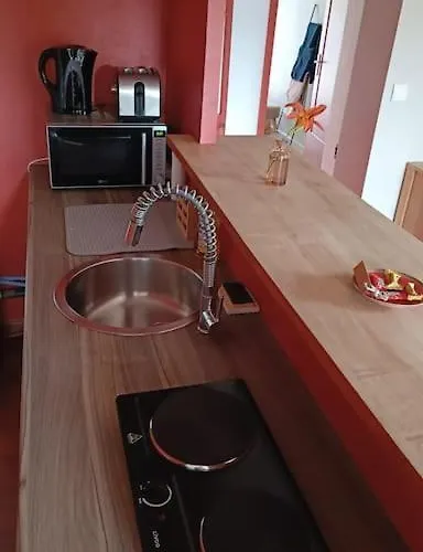 Apartamento La Campagne à La *